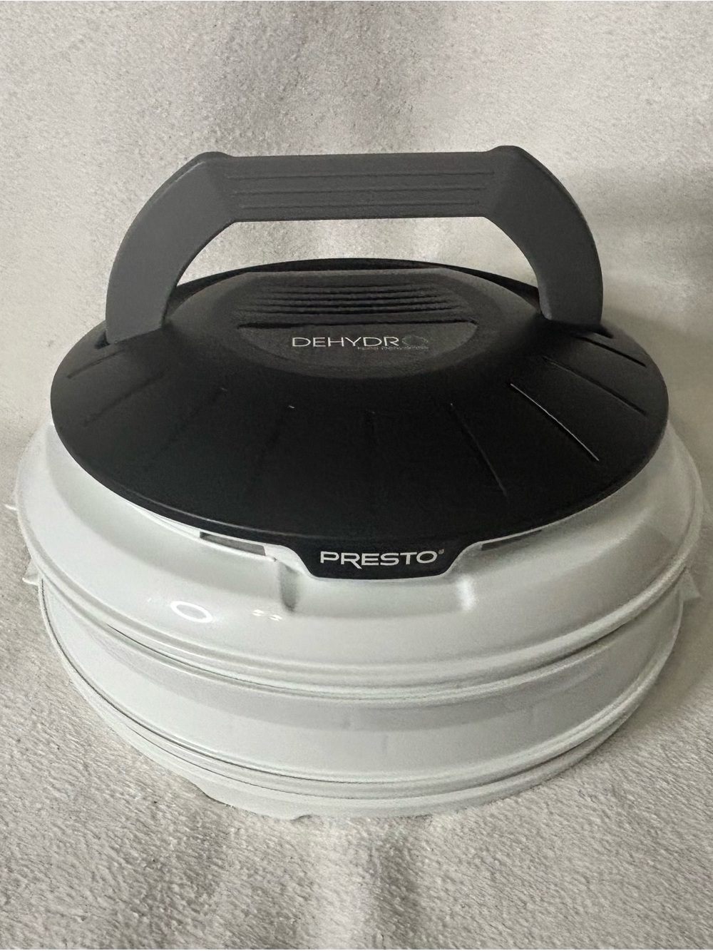 Presto Black and White Food Dehydrator